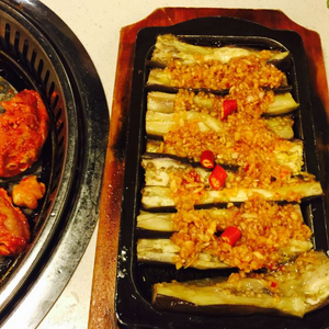 胡悦里韩式烤肉加盟案例图片