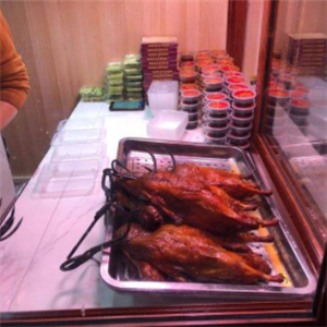 四合堂北京烤鸭