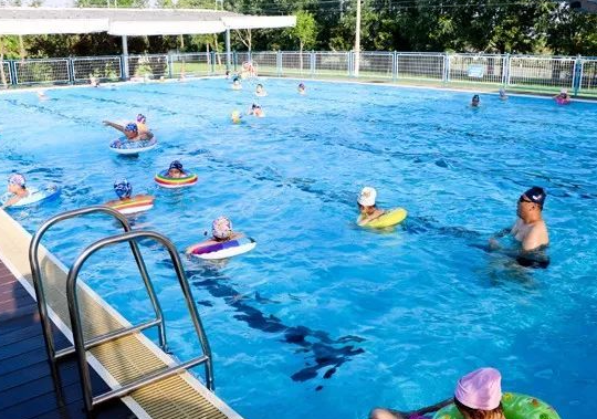 澳水育儿童游泳中心加盟实例图片