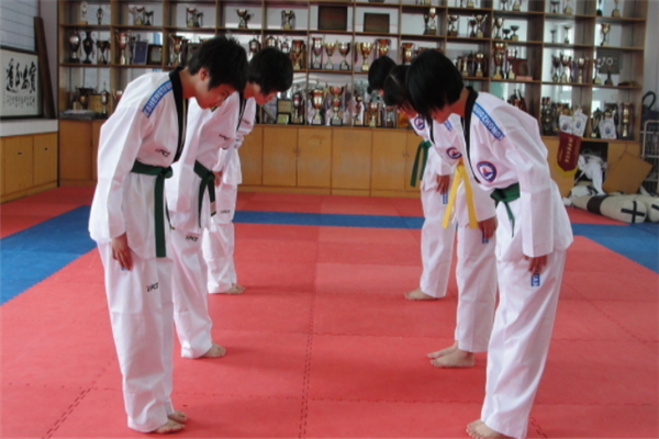 正东跆拳道运动成长中心加盟