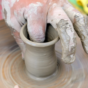 手工陶瓷制作加盟案例图片