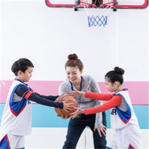 雅滨丽青少年幼儿篮球培训加盟图片
