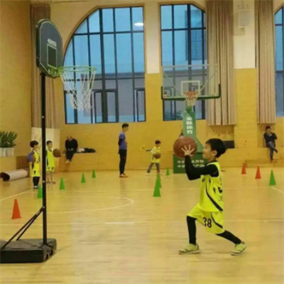 尚阳少儿篮球周末培训班加盟案例图片