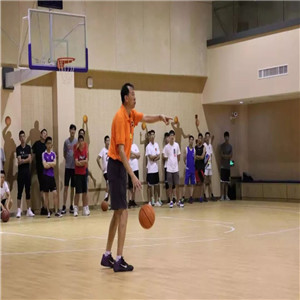 李教练青少儿篮球培训加盟实例图片