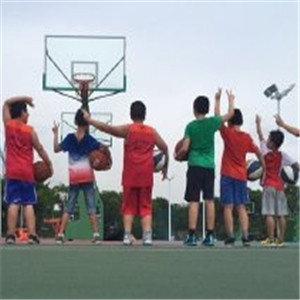飞跃篮球培训俱乐部加盟案例图片