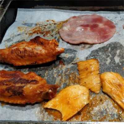 仲美山自助烤肉加盟案例图片