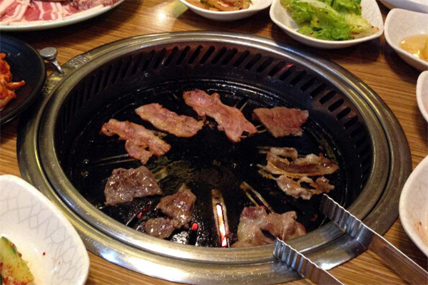 朴韩国正统烤肉加盟