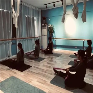  Fanyun Yoga Studio