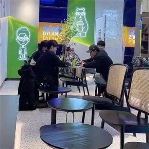 迪倫家甘露茶室