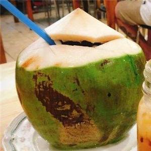 椰川生榨椰子汁