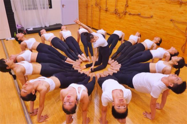 梵一瑜伽学校加盟