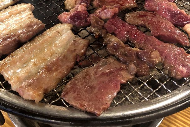 九香泥炉烤肉加盟