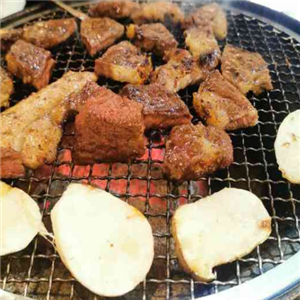 博山泥炉烤肉