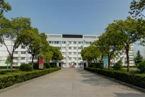 大大学校加盟