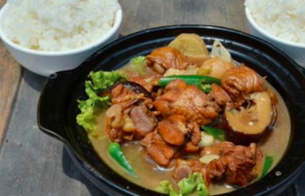 彭德黄焖鸡米饭加盟