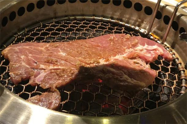韩国明洞烤肉加盟