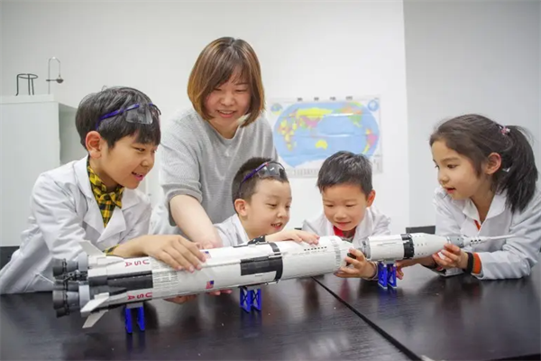 小牛顿科学实验室加盟