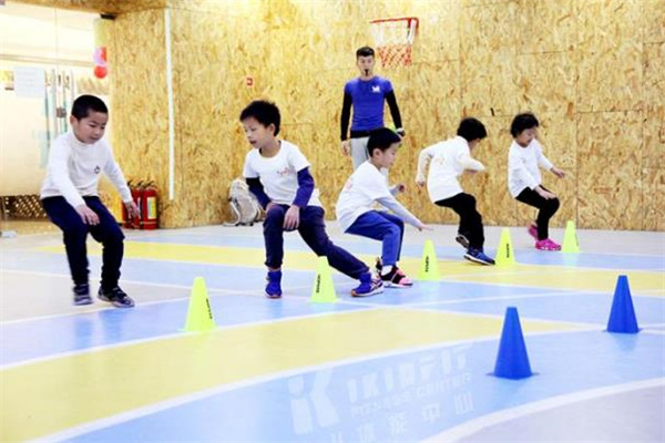 宏优体育儿童体能培训中心加盟