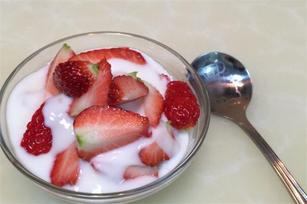 氪20草莓酸奶加盟