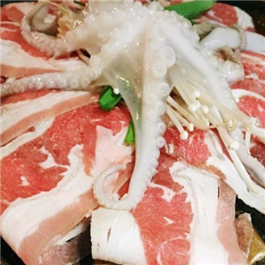 牛牛章鱼水煎肉