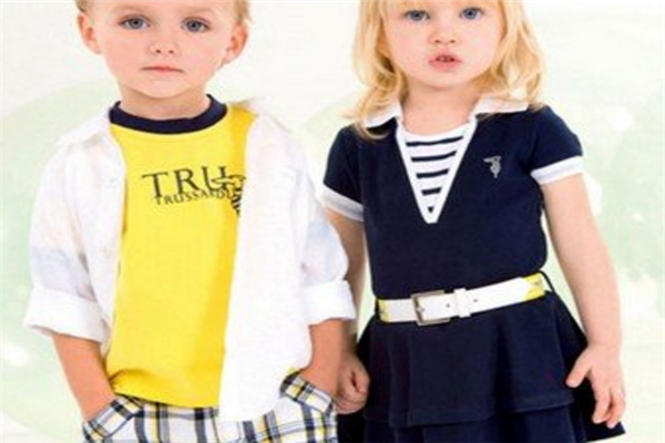 品牌儿童服装加盟
