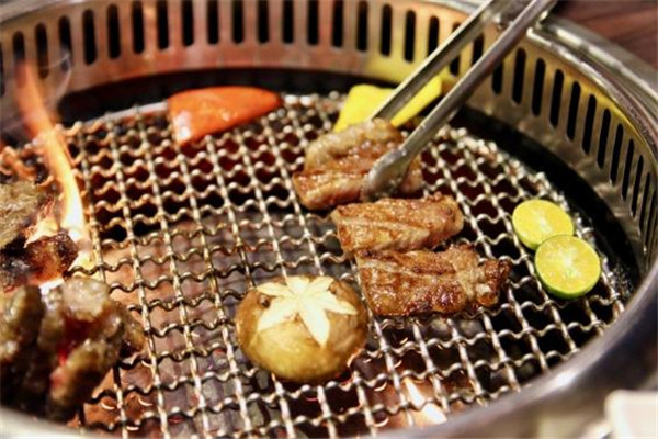 东味北道烤肉加盟