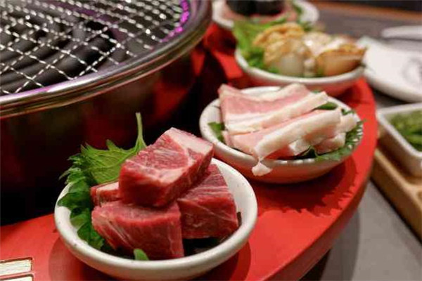 肉加烤肉韩国料理加盟
