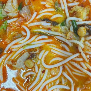  Qibai Rice Noodles in Casserole