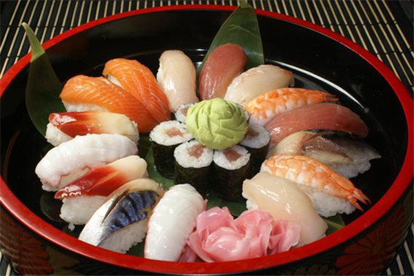 罡崎寿司加盟