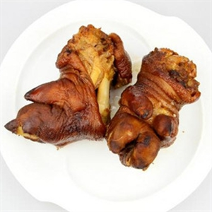  Roasted pig feet with small safflower