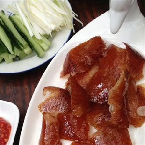 红枣木北京烤鸭加盟