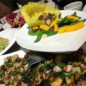  Quanji Cantonese Feast