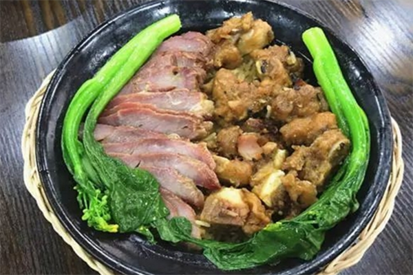 原真原味煲仔饭加盟