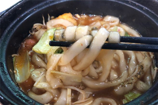 麻小辣手工粉加盟