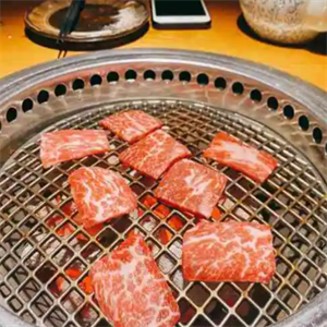 牛角匠炭火烤肉