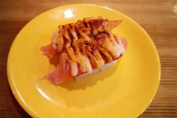 青滋家寿司料理加盟
