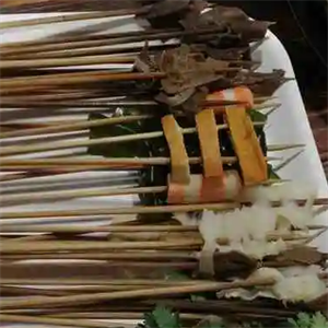 老城区小郡肝串串香诚邀加盟