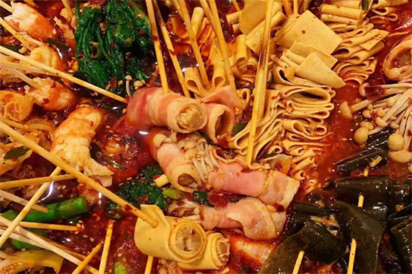九条巷小郡肝串串香加盟