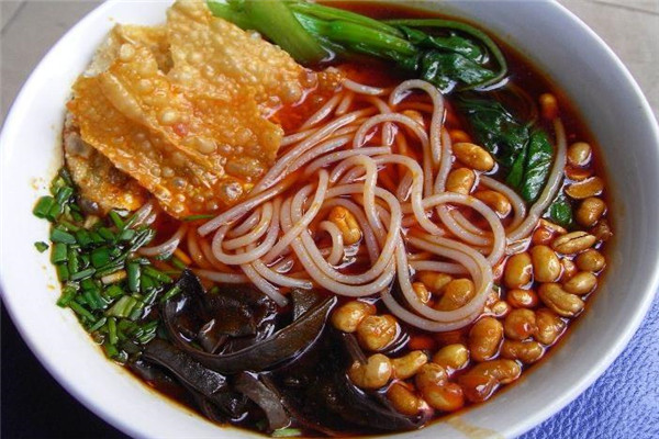 麦香缘砂锅过桥米线加盟