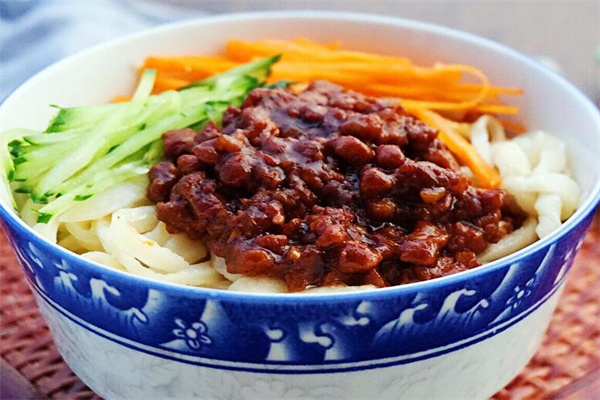 六德源牛肉拉面加盟