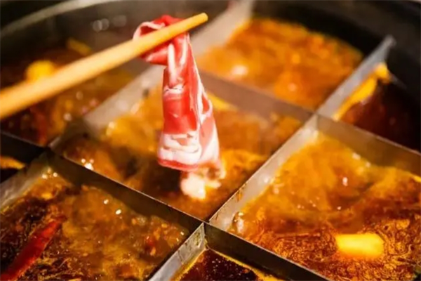 捞过界重庆火锅加盟
