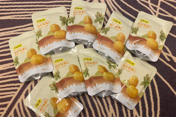 乐大嘴休闲零食加盟