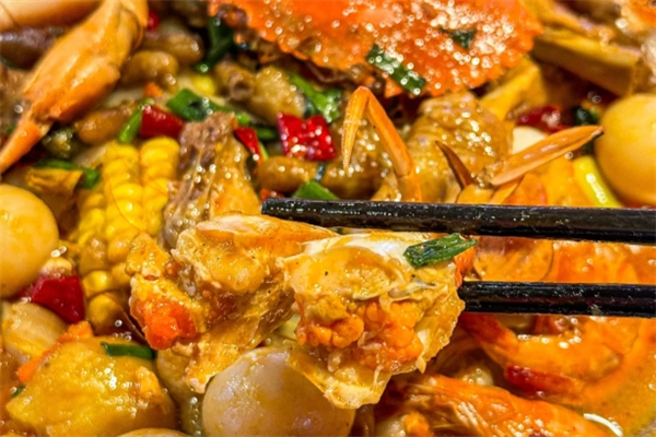 老胖哥肉蟹煲加盟