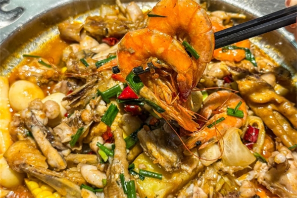 俊小胖肉蟹煲加盟