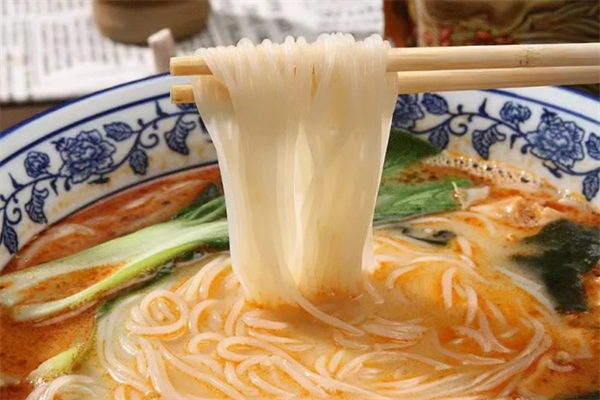 老船手番茄米线加盟