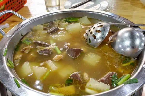 九什八杂鲍鱼牛杂煲加盟