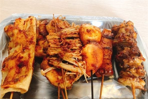 默默炸串加盟
