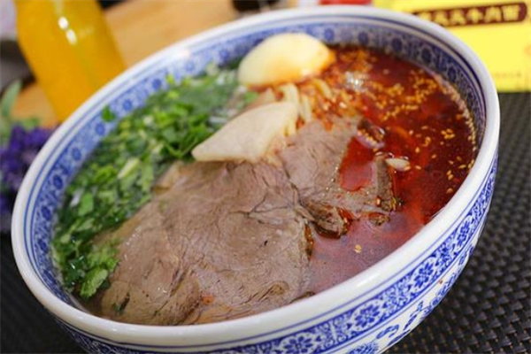 陈作林牛肉面加盟