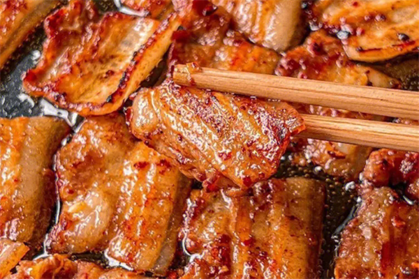 喜牛烧肉酒场加盟