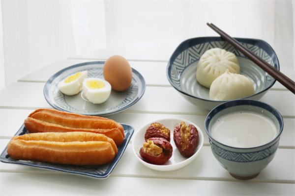 小谌早点加盟